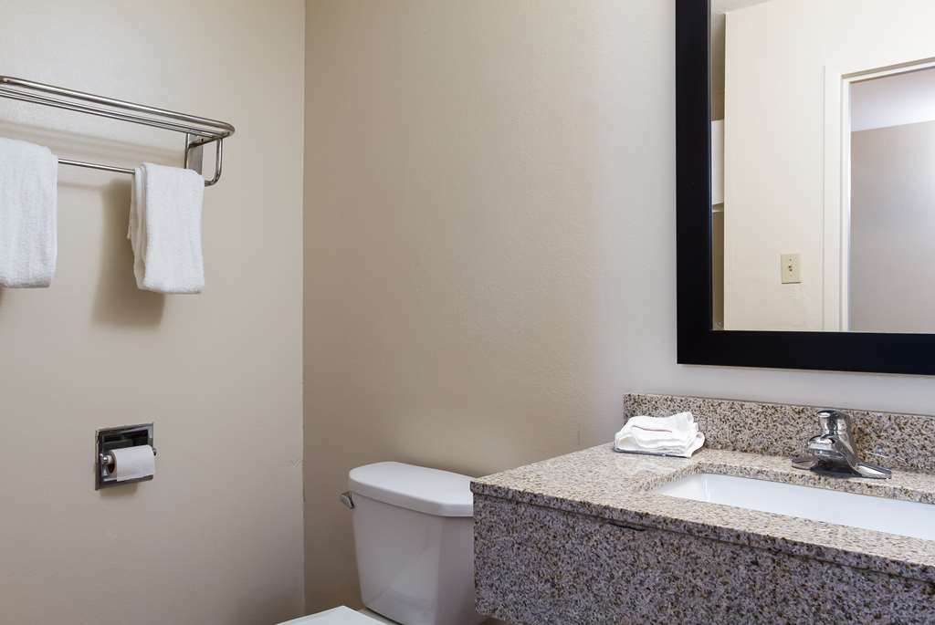 Red Roof Inn York Downtown Room photo